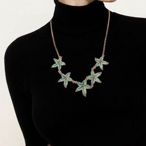 Elegant Starfish Necklace in Green and Gold